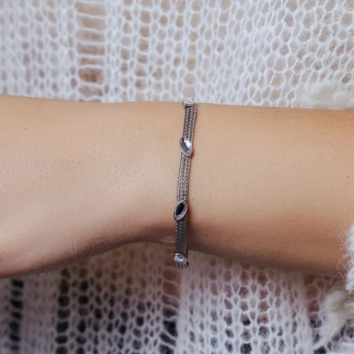 Pulsera plana de plata de ley 925 rodiada con circonitas – ECB00048RH