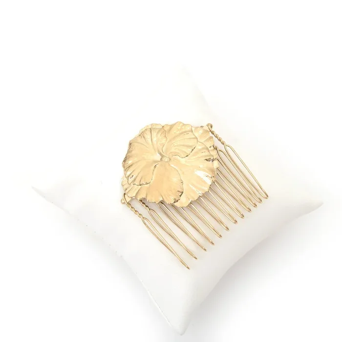 Simple Hair Comb – Pure Azalea