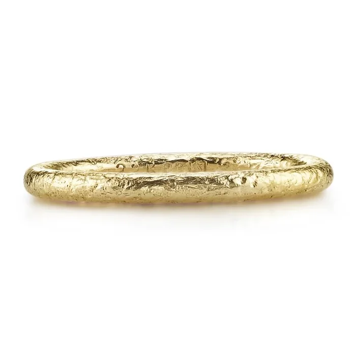 Single Stone 22K Yellow Gold 2mm Large Jane Band