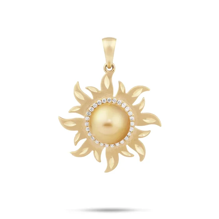 South Sea Gold Pearl Sun Pendant in Gold with Diamonds – 9-10mm