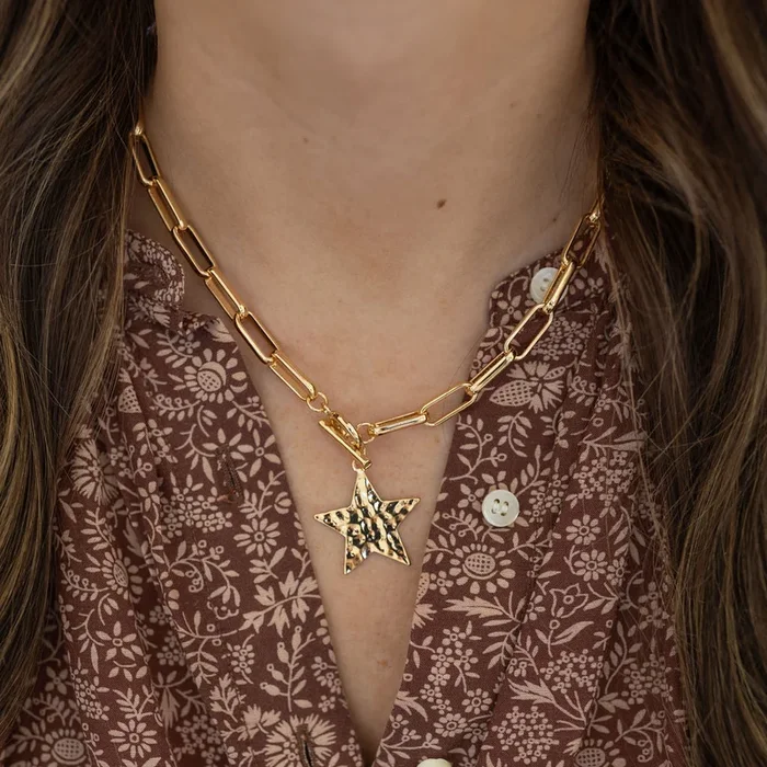 Star Hammered Necklace