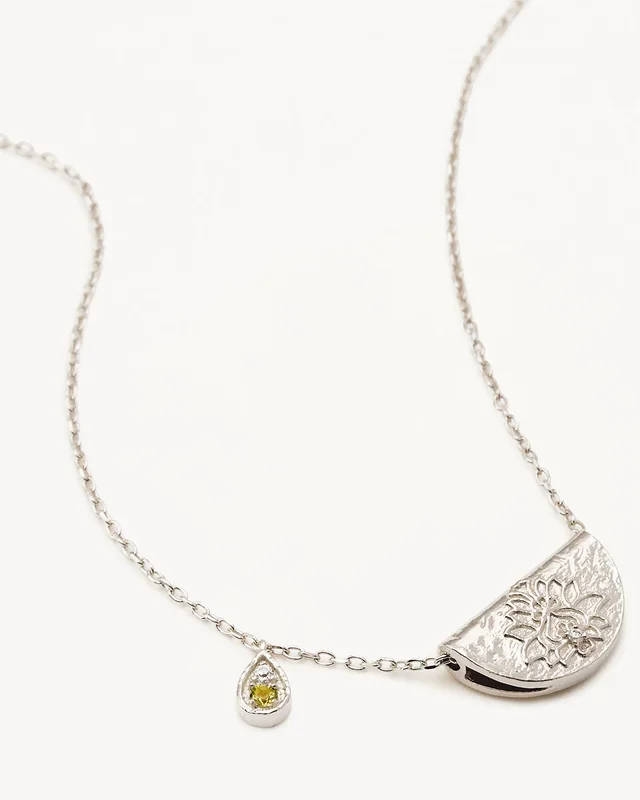 Sterling Silver Lotus Birthstone Necklace – August – Peridot