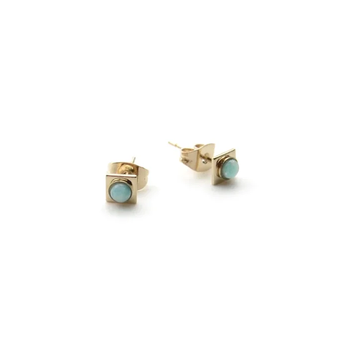 Stud earrings – Tao