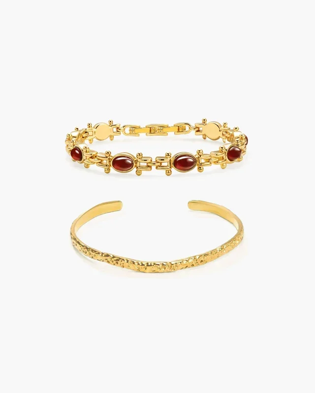 Tess’s Treasure Carnelian Bracelet Set