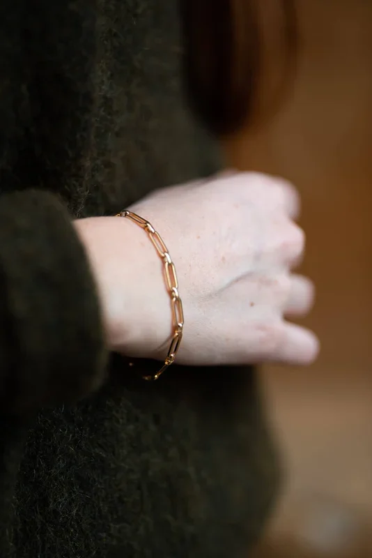 The Unchained Bracelet