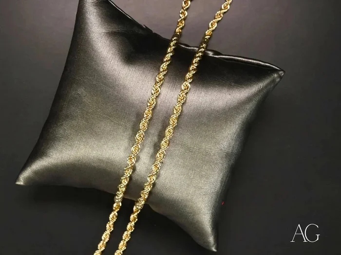 Timeless elegance solid 14k gold 16-inch rope chain necklace