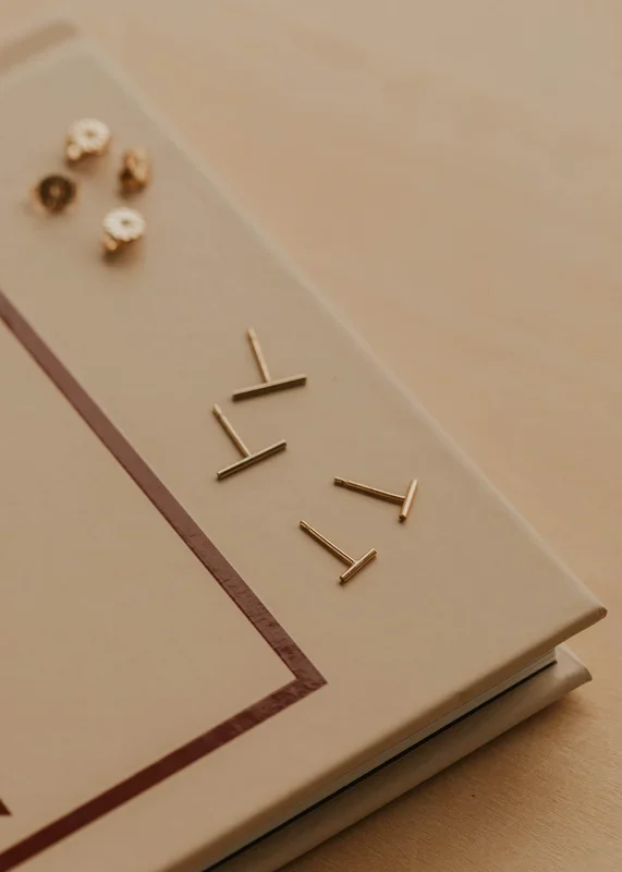 Tiny Bar Studs