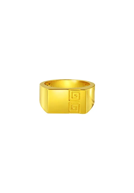TOMEI Auspicious Men’s Ring, Yellow Gold 916