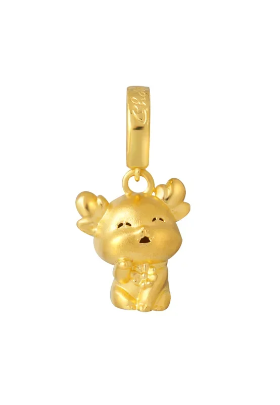TOMEI Chomel Collection Innocent Deer Charm, Yellow Gold 916