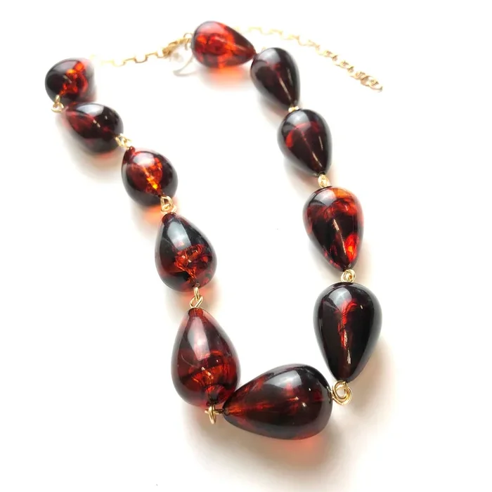 Tortoise Chunky Teardrop Beaded Amelia Necklace
